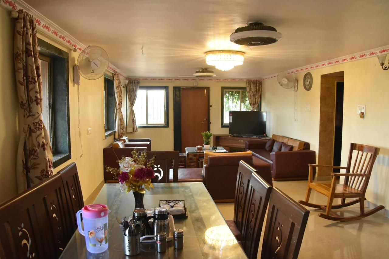 Quinte Hills Residency Villa พันช์กานี ภายนอก รูปภาพ