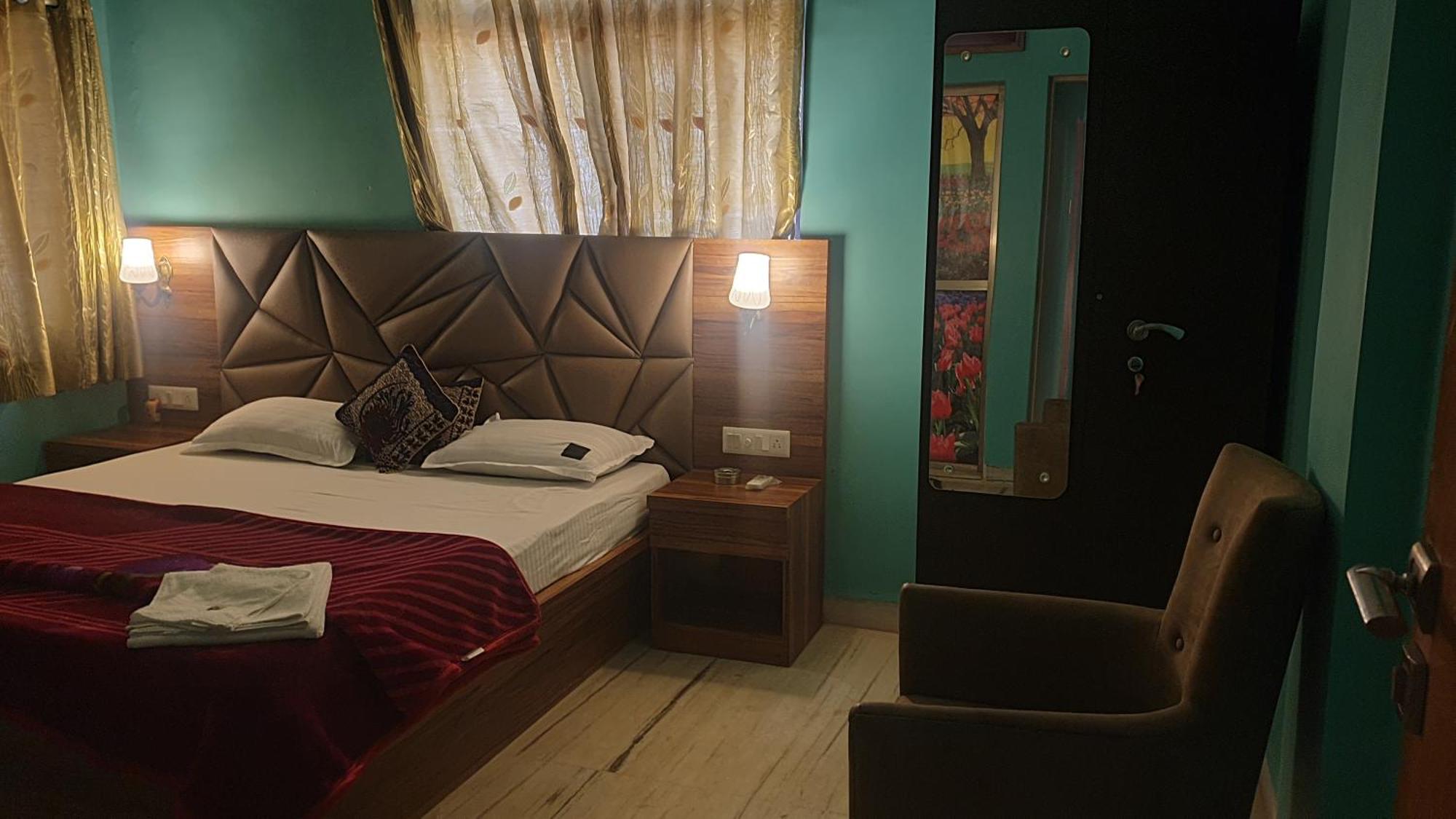 Quinte Hills Residency Villa พันช์กานี ภายนอก รูปภาพ