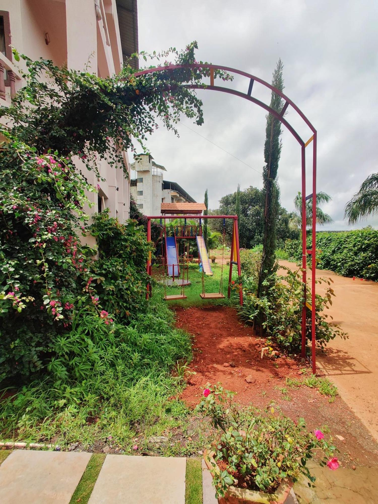 Quinte Hills Residency Villa พันช์กานี ภายนอก รูปภาพ