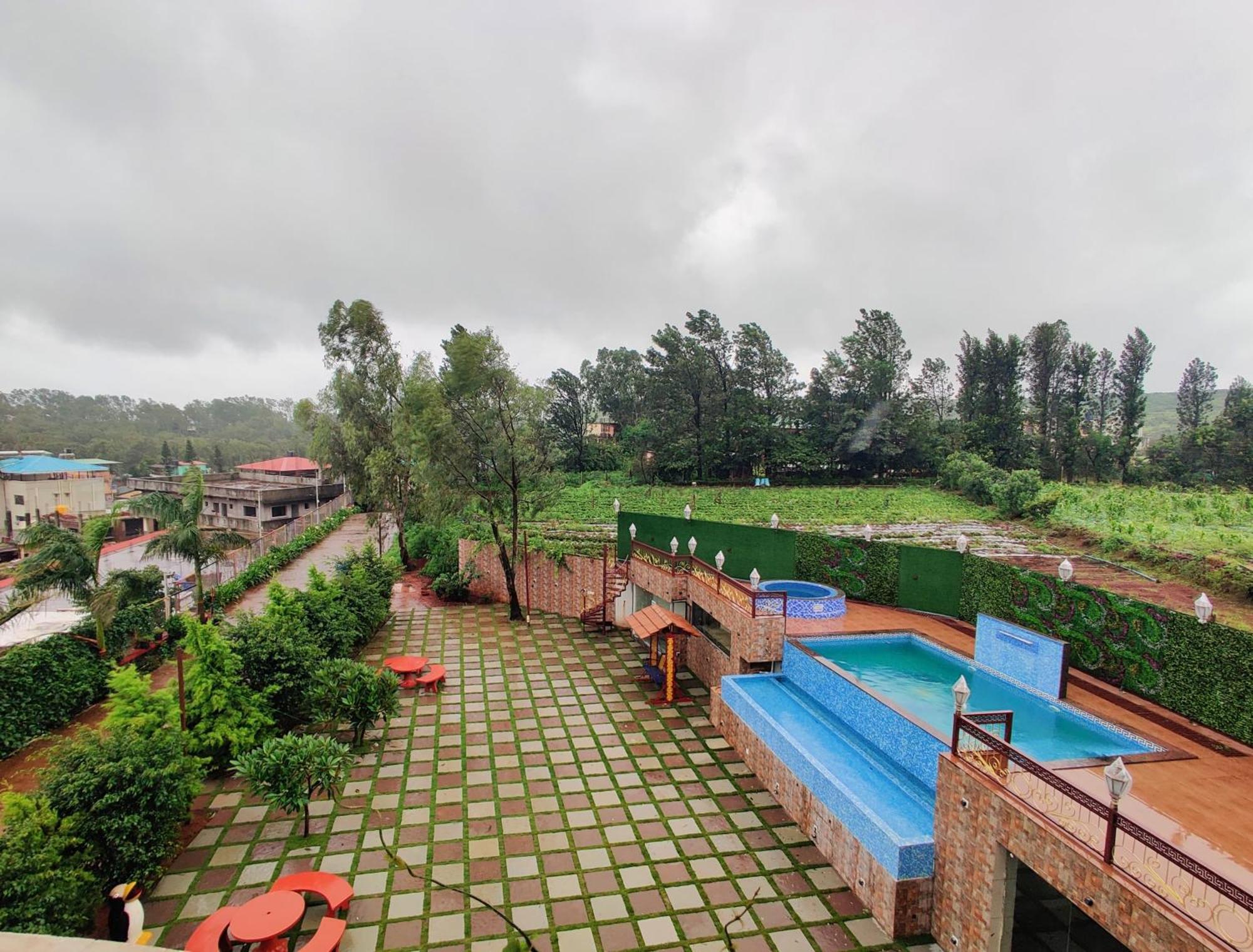Quinte Hills Residency Villa พันช์กานี ภายนอก รูปภาพ